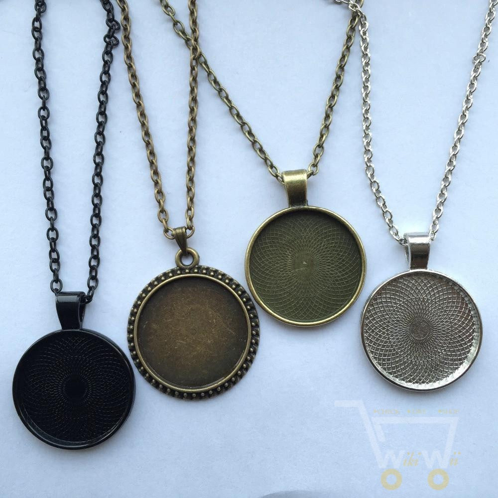 Glass Dome Hummingbird Necklace - WikiWii