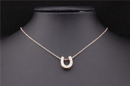 18K Gold Plated Horseshoe Necklace - WikiWii