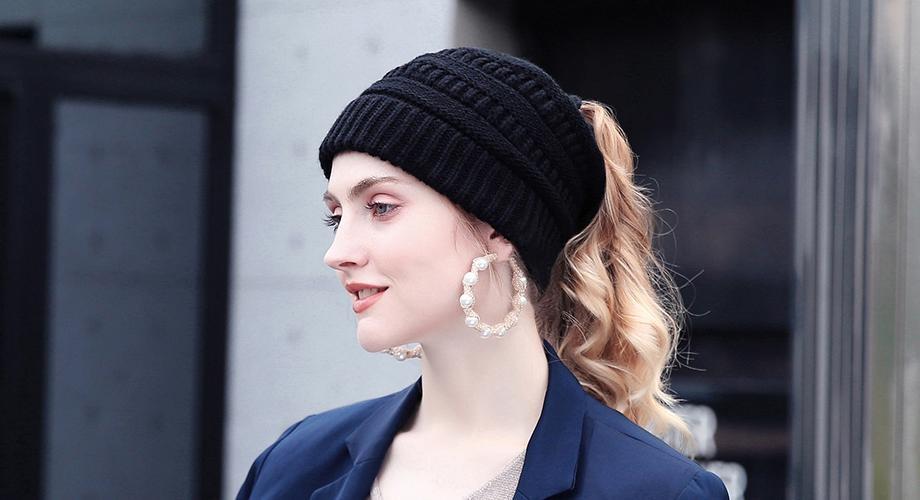 Soft Knit Beanie - WikiWii