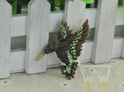 Antique Gold Hummingbird Brooch - WikiWii