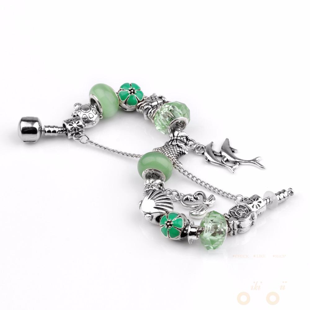 Dolphin Charm Bracelet - WikiWii