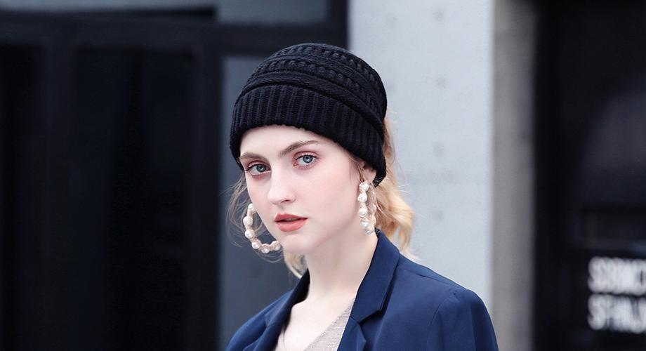 Soft Knit Beanie - WikiWii