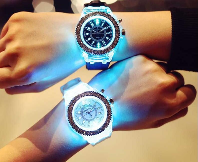 Led Flash Luminous Watch - WikiWii