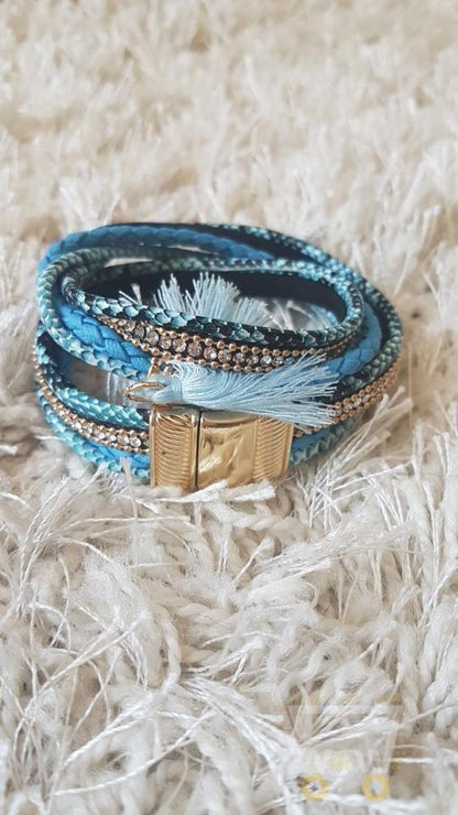 beach style bracelet - WikiWii