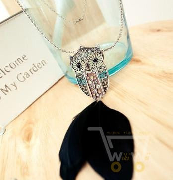 Bird Owl Rhinestone Necklace - WikiWii