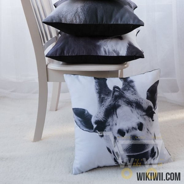 Giraffe Cushion Cover - WikiWii