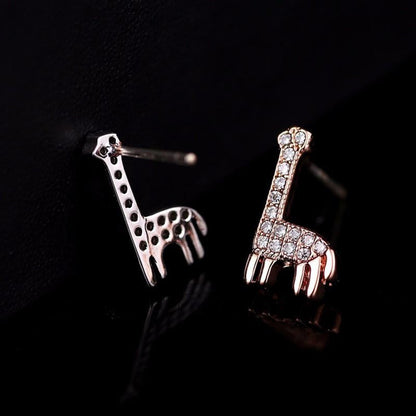 Giraffe Shape Earrings with Shiny Zircon - WikiWii