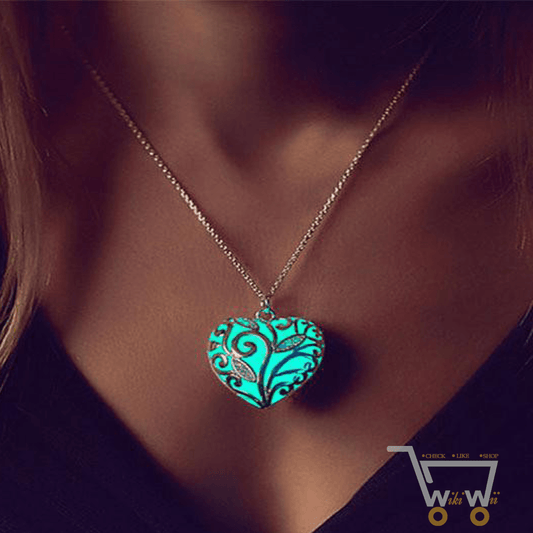 Glow In the Dark Heart Necklace - WikiWii