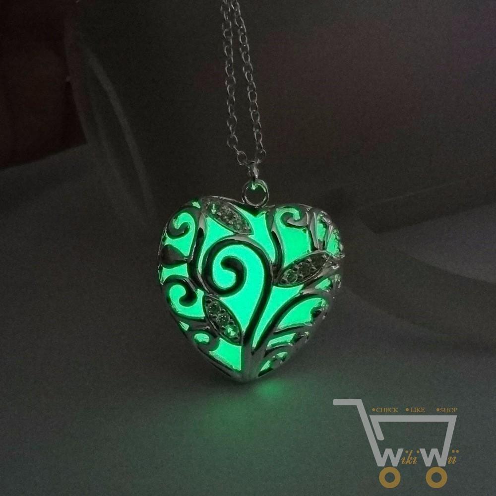 Glow In the Dark Heart Necklace - WikiWii