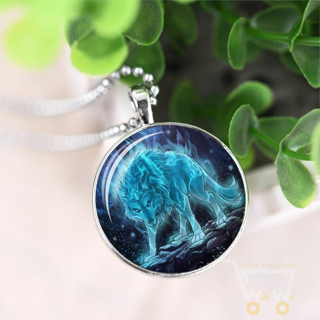 Glow In The Dark Wolf Necklace - WikiWii