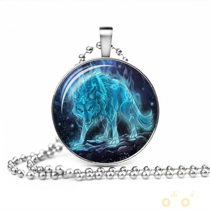 Glow In The Dark Wolf Necklace - WikiWii