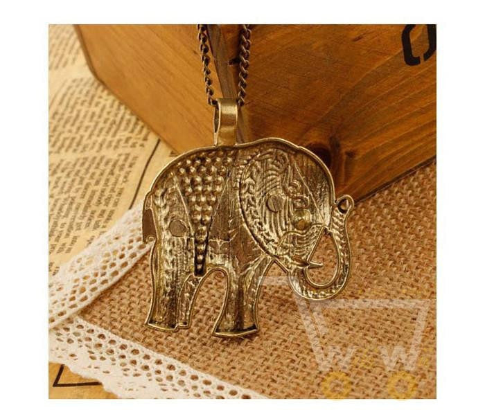 Gold Long Chain Rhinestone Elephant Necklace - WikiWii