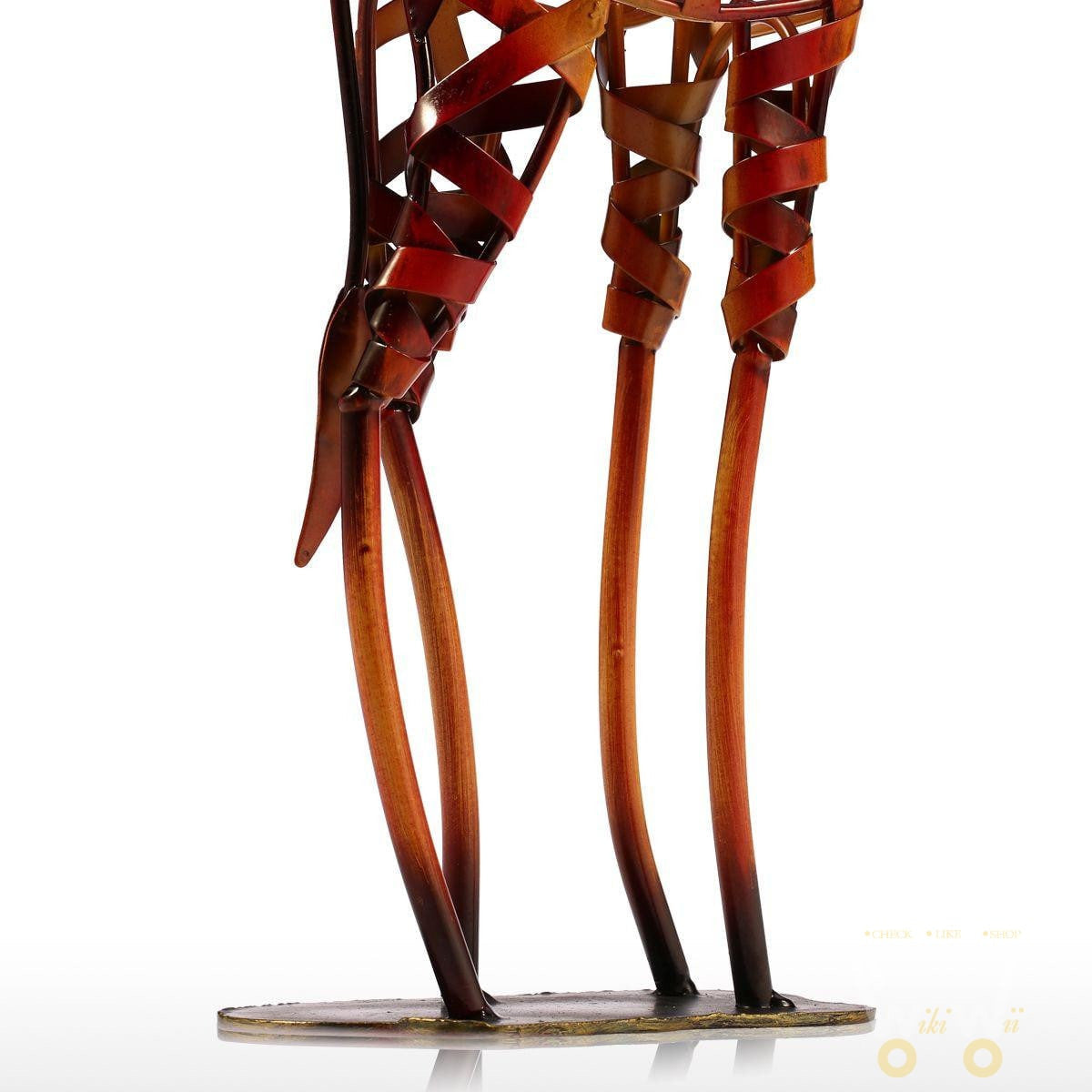 hand-made iron giraffe artwork - WikiWii