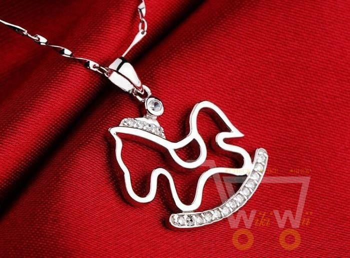 Horse Shape Necklaces - WikiWii