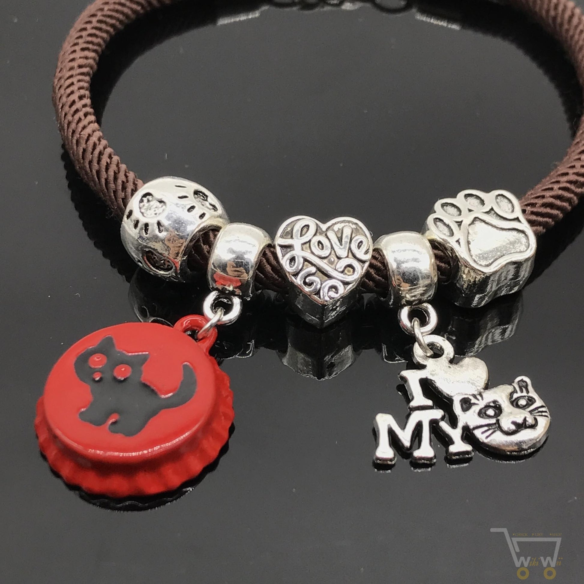 I love my cat bracelet - WikiWii