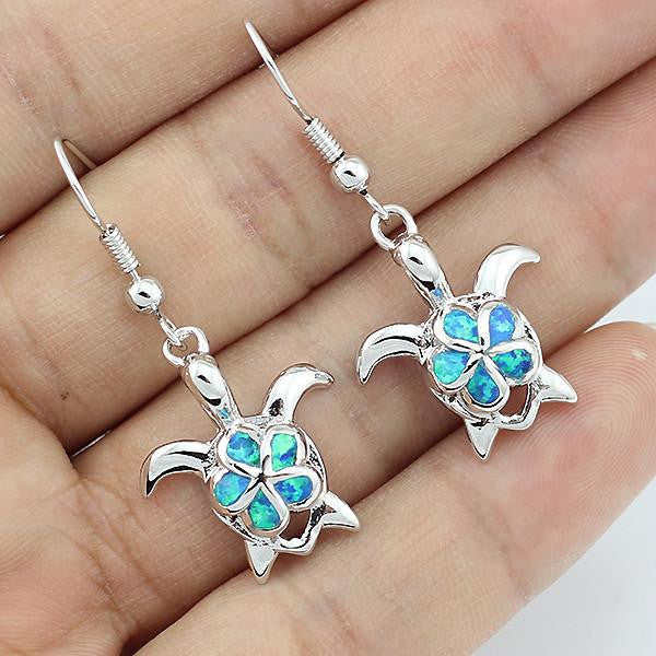 Lovely Blue Turtle Earrings - WikiWii