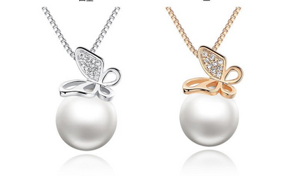 Pearl Butterfly Necklace - WikiWii