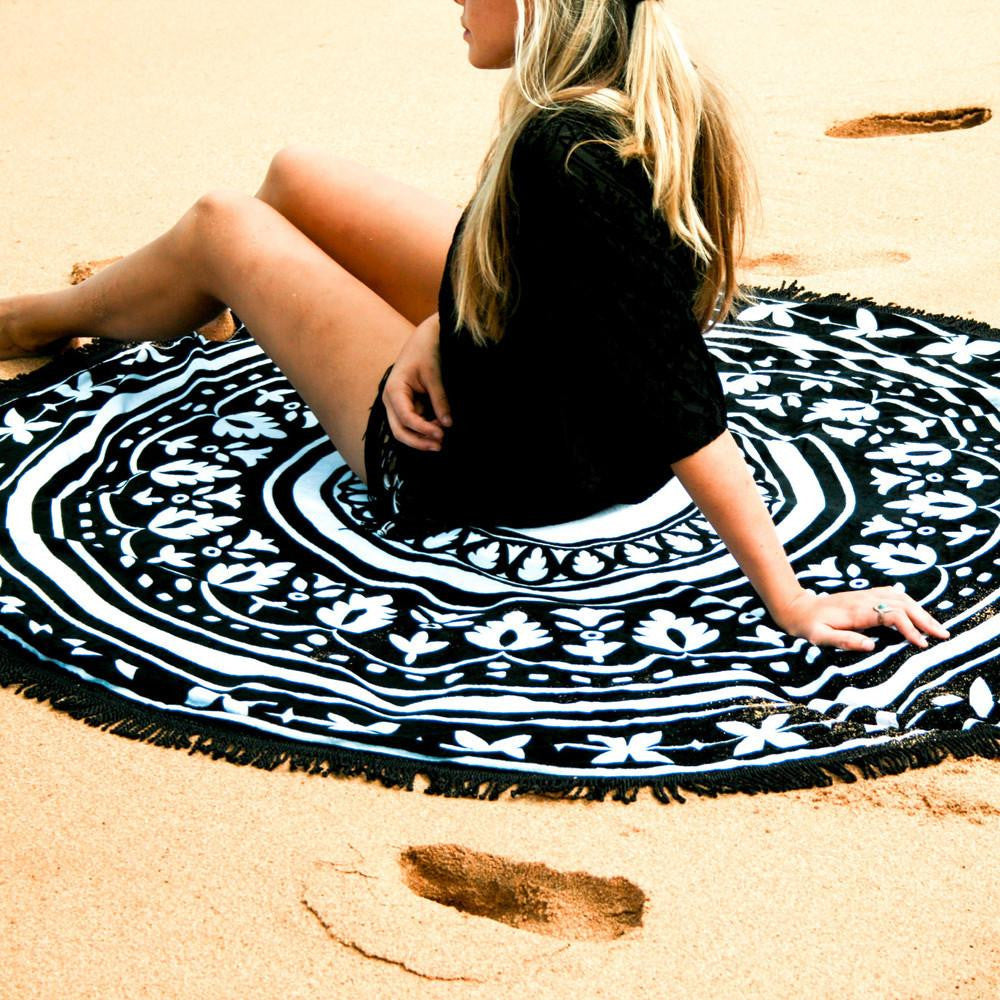 Round beach towel - WikiWii