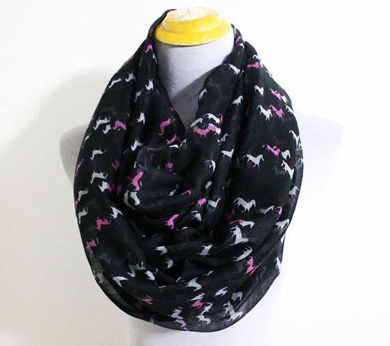 Running Horse Scarf - WikiWii