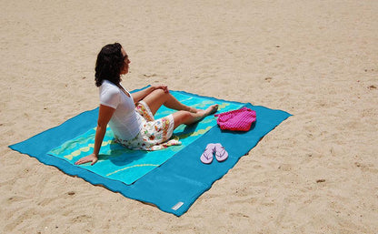 Sand Free Beach Mat - WikiWii