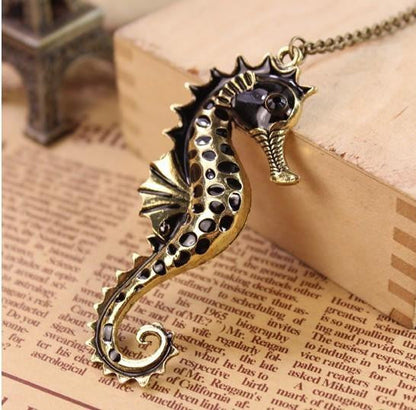 sea horse necklaces - WikiWii