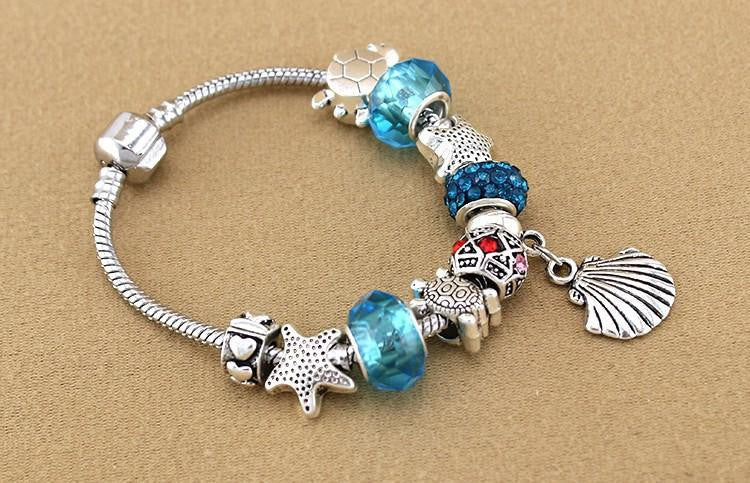 Sea Turtle Bracelet - WikiWii