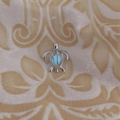 Sea Turtle Glowing Stone Pendant Necklace - WikiWii