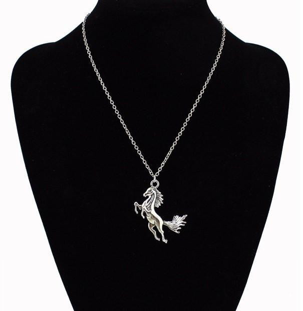 Silver Plated Horse Pendant - WikiWii