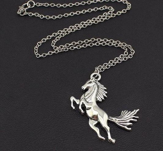 Silver Plated Horse Pendant - WikiWii