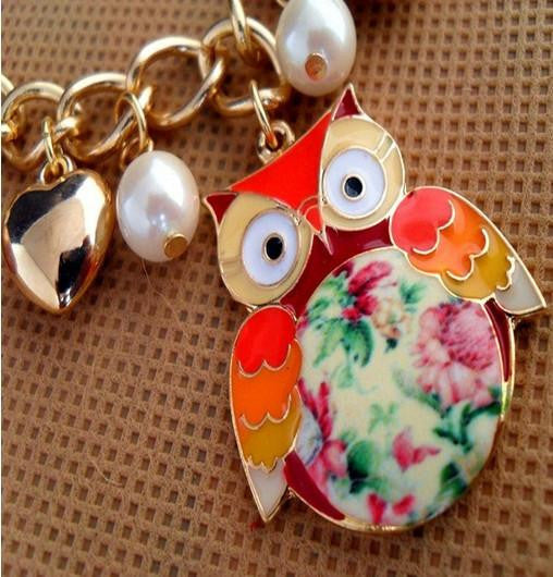 White Pearl And Printed Owl Pendant Bracelets - WikiWii