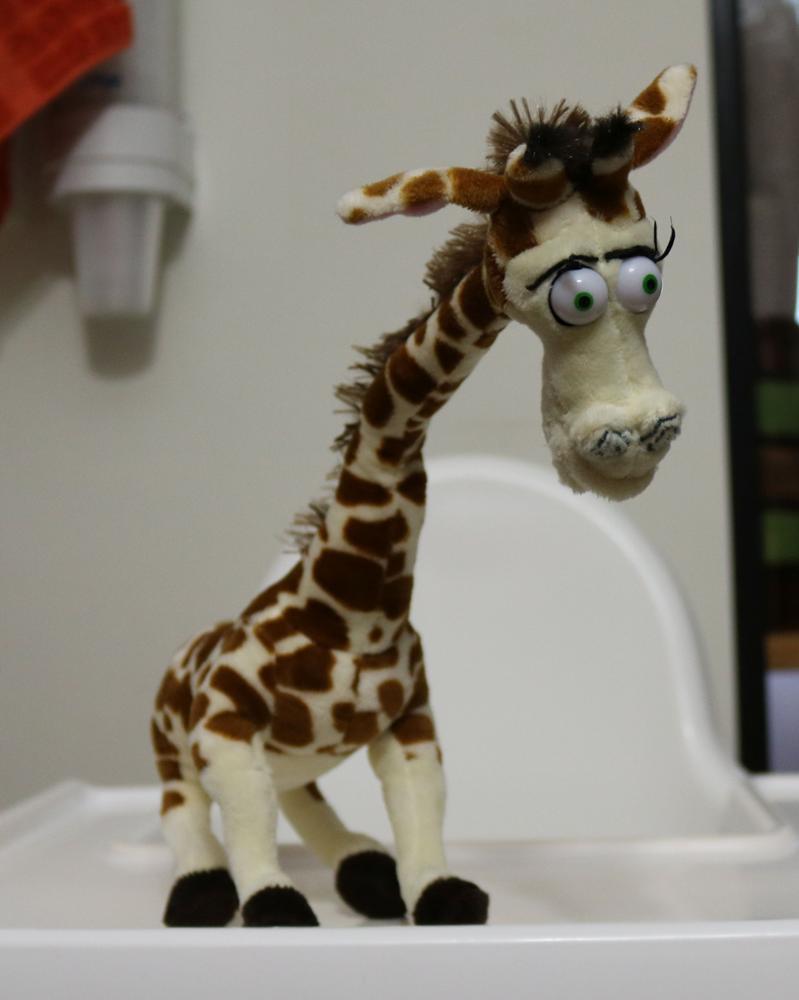 Giraffe Stuffed Toy - YOYOWIZZ