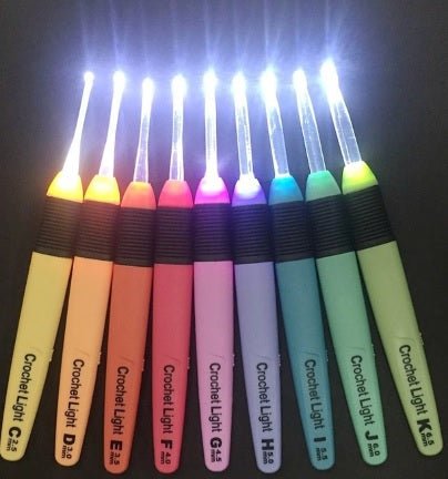 LED Light Crochet Hooks (9 Pcs Set) - YOYOWIZZ